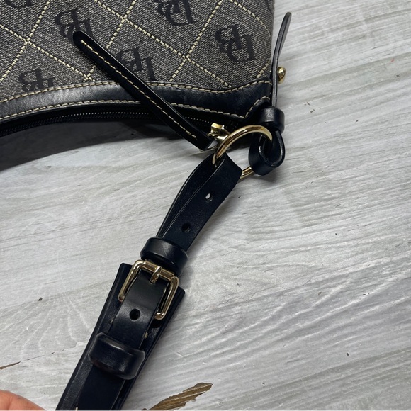 Dooney & Bourke Black Leather Trim Gray Canvas Signature Logo DB Shoulder Bag - Picture 5 of 17